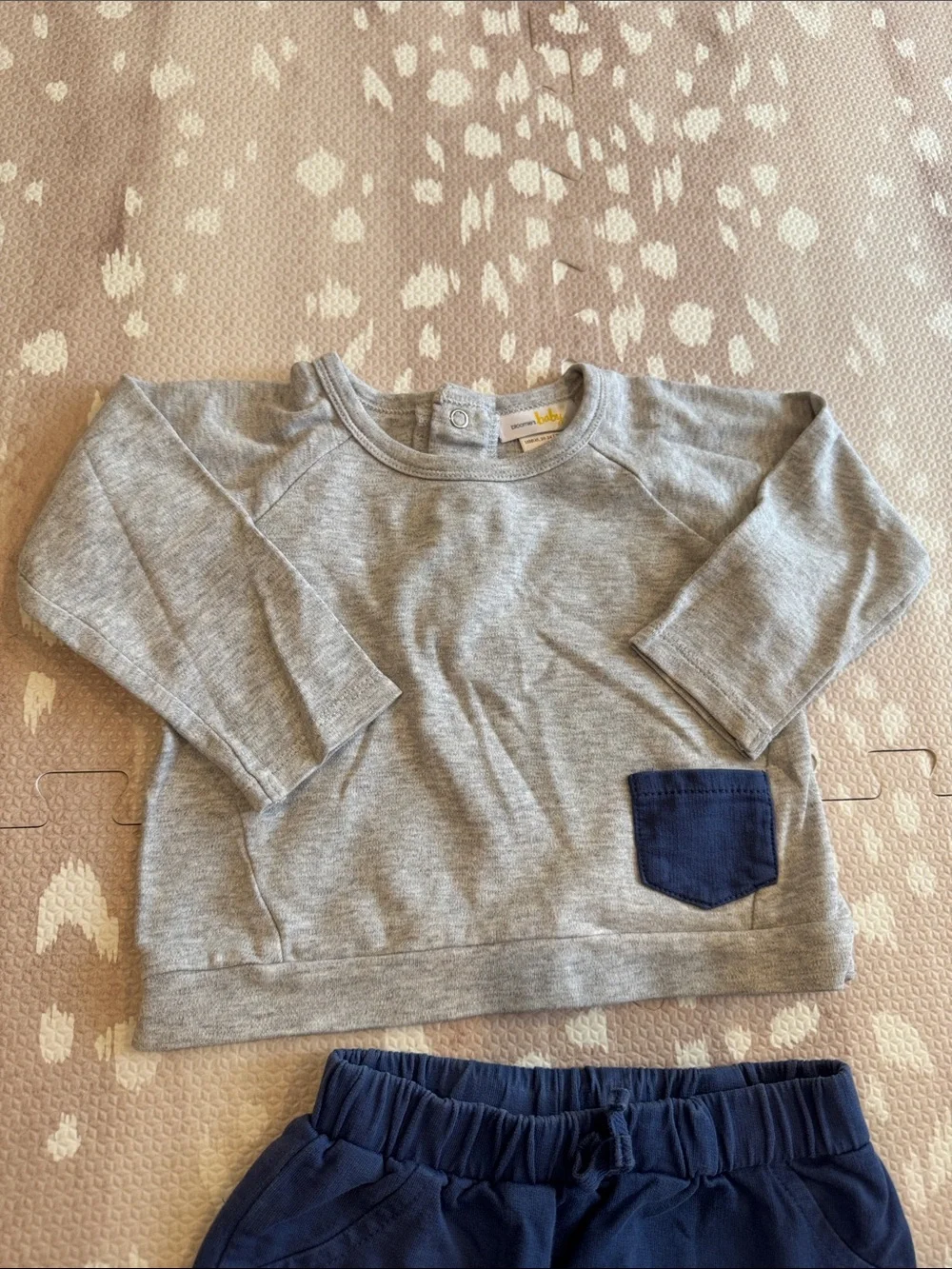 Bloomie’s Baby 2-Piece Sweatshirt & Jogger Set Gray/Navy 18M Cozy Cotton